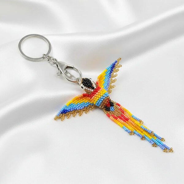 Llavero Artesanal Guacamaya Multicolor en Chaquiras | Hecho a Mano D2-04